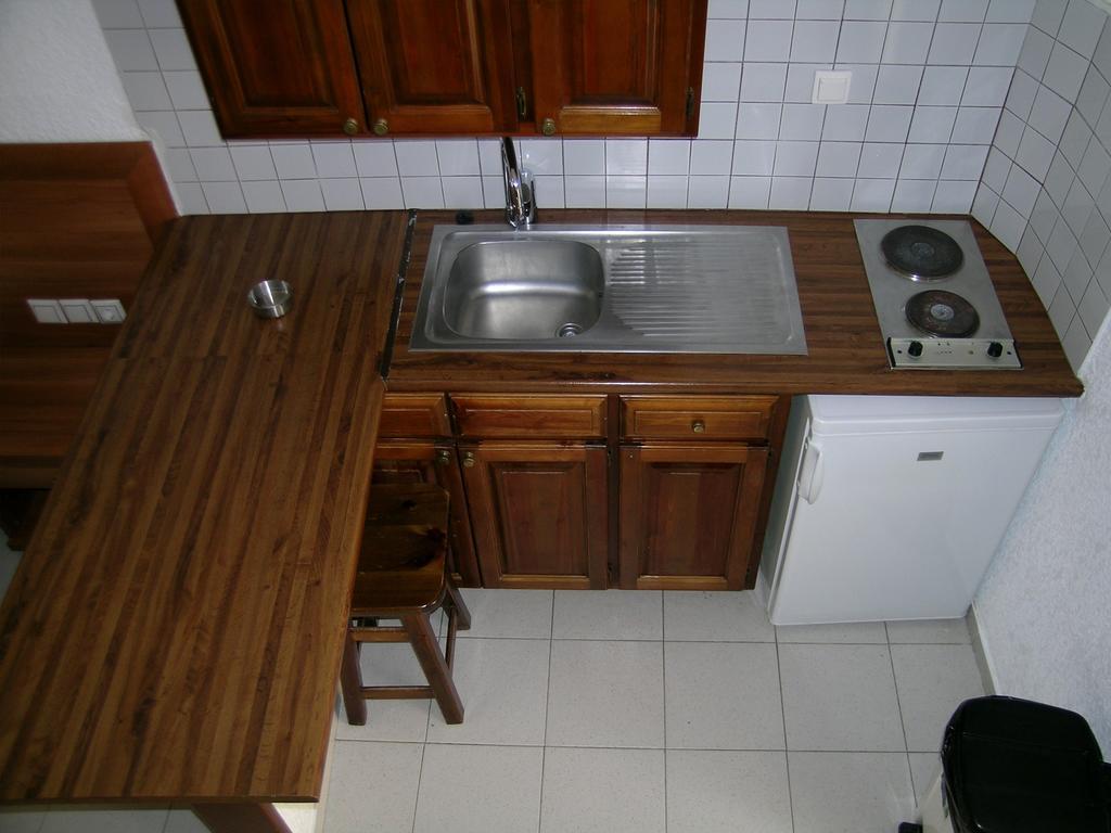 Poros Town Kamares Apartments Εε חדר תמונה