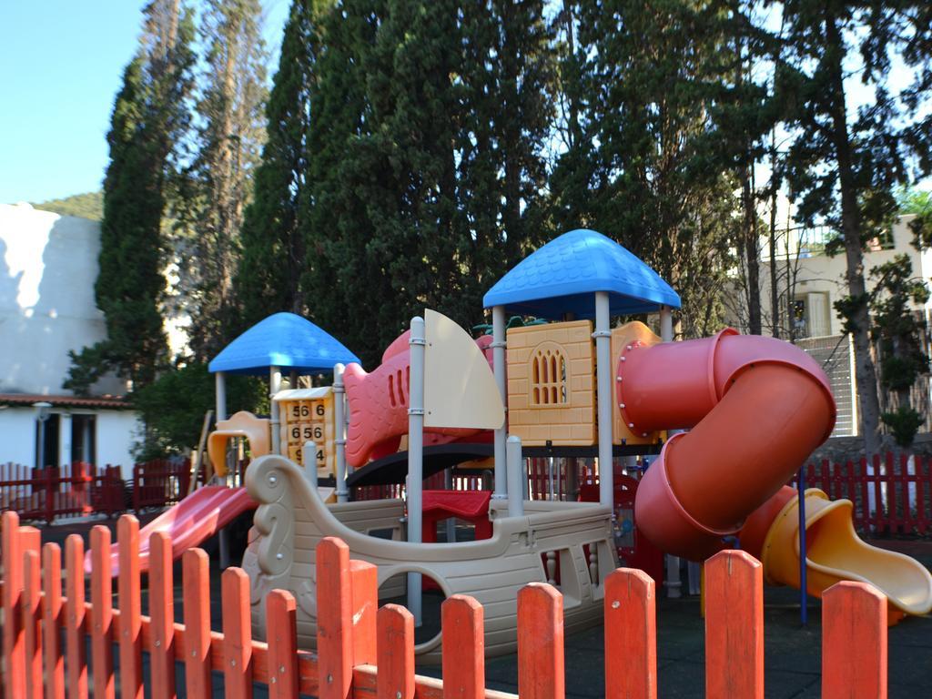 Poros Town Kamares Apartments Εε מראה חיצוני תמונה