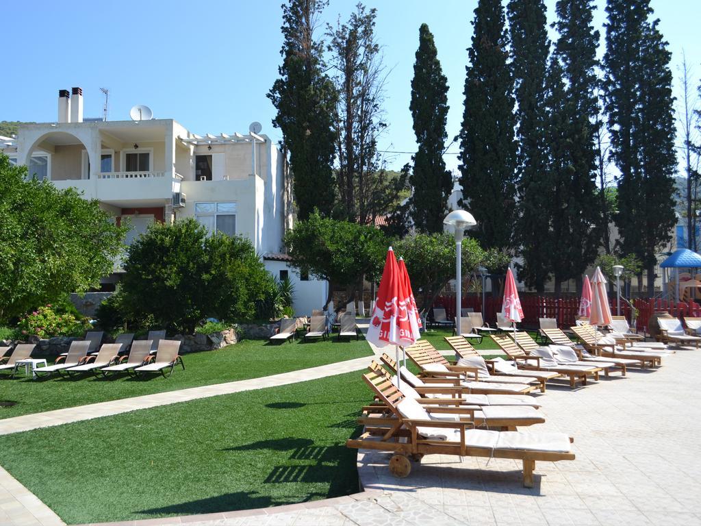 Poros Town Kamares Apartments Εε מראה חיצוני תמונה