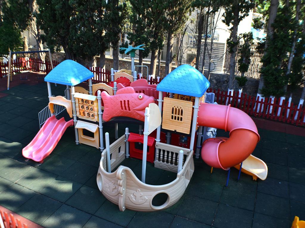 Poros Town Kamares Apartments Εε מראה חיצוני תמונה