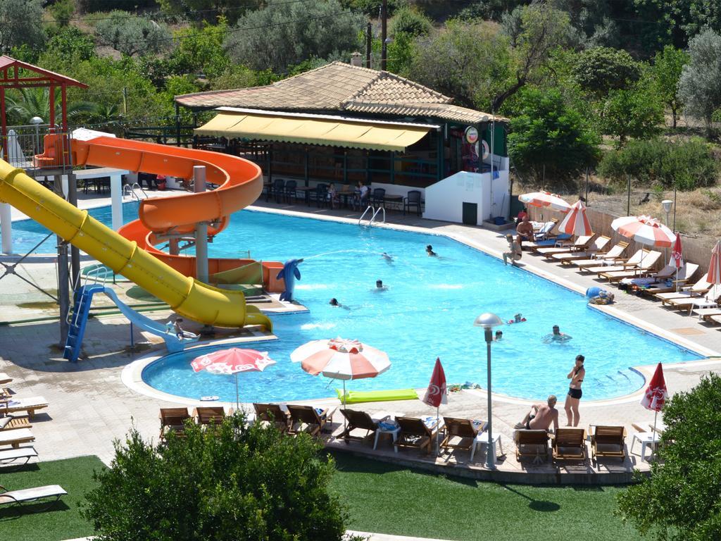Poros Town Kamares Apartments Εε מראה חיצוני תמונה