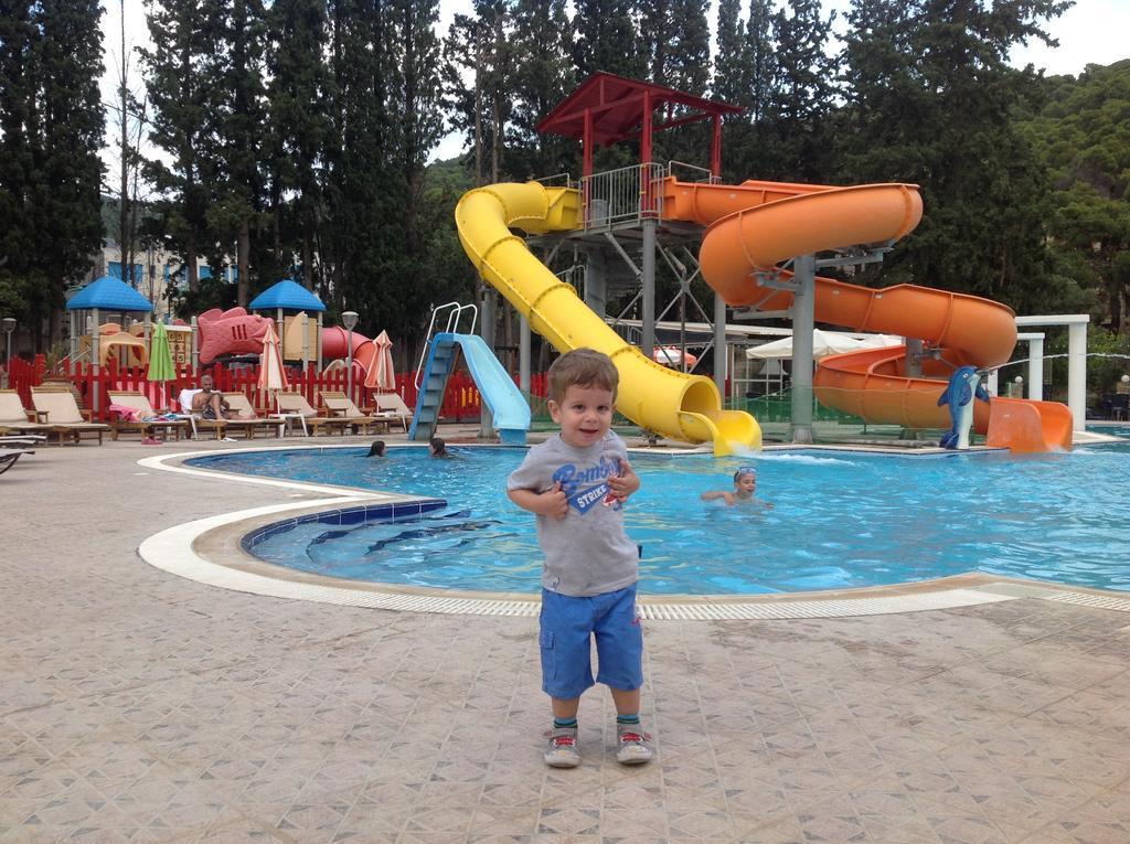 Poros Town Kamares Apartments Εε מראה חיצוני תמונה